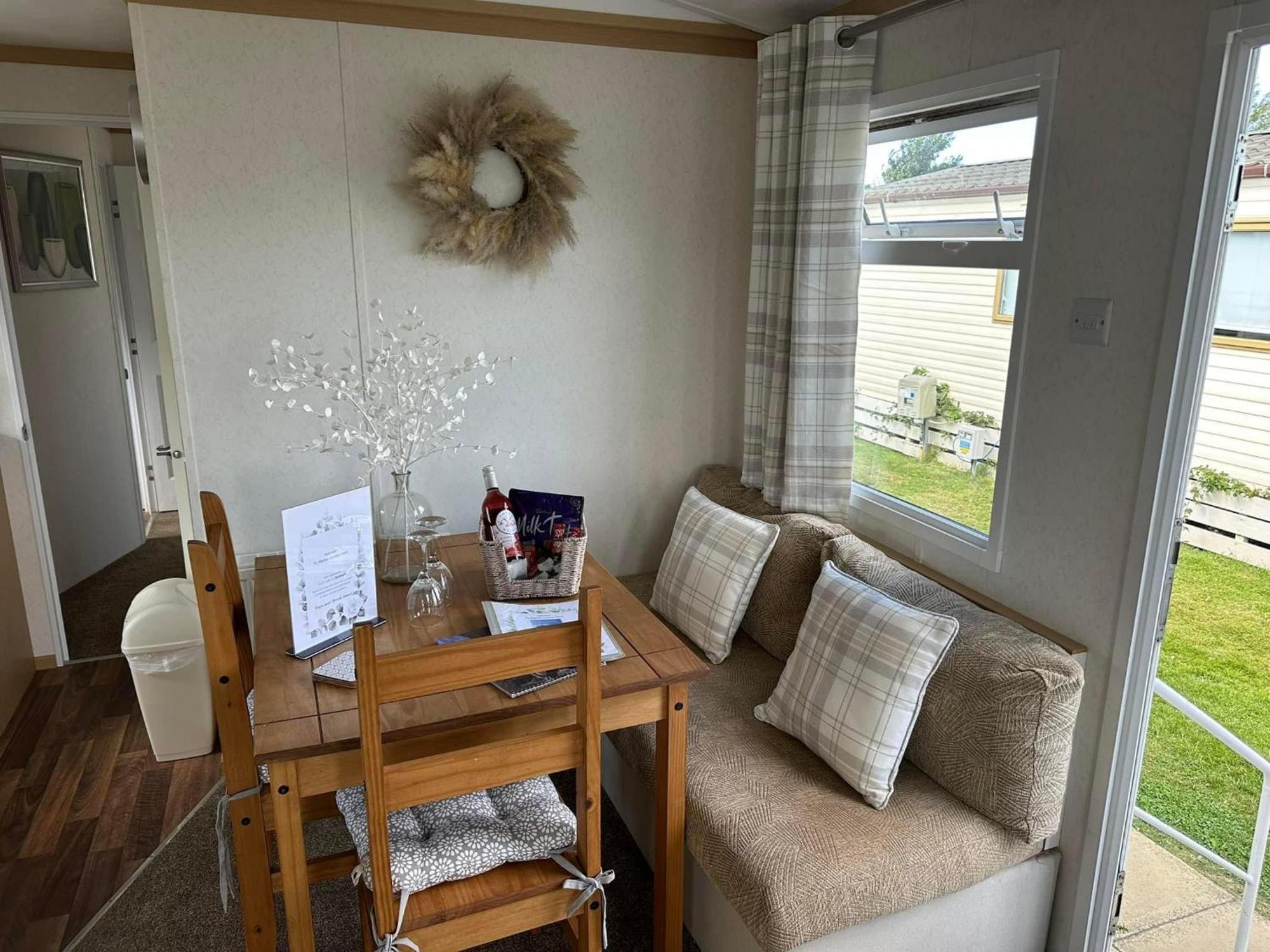 Marine Getaways Caravan Hire Rhyl Exterior foto