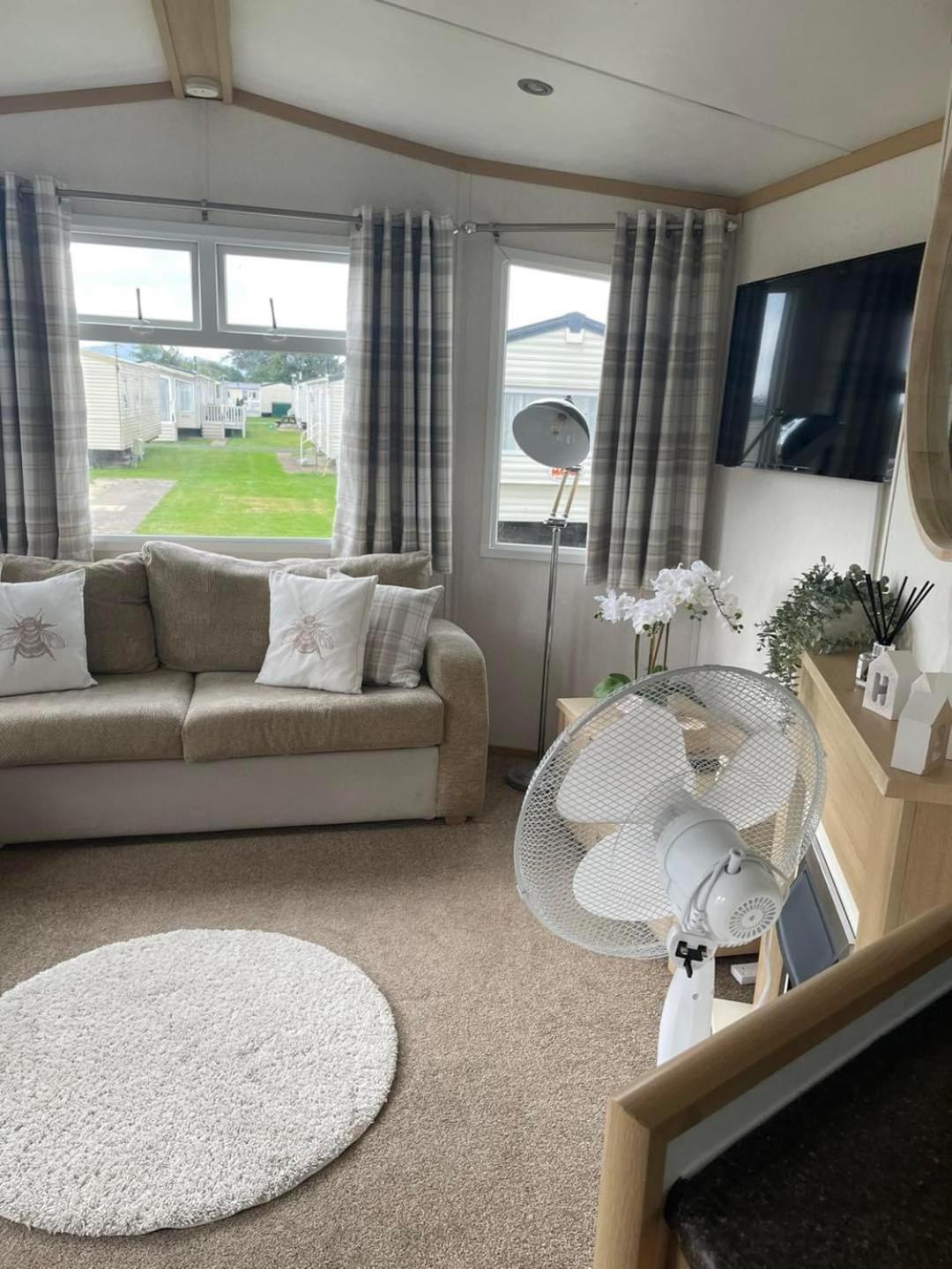Marine Getaways Caravan Hire Rhyl Exterior foto