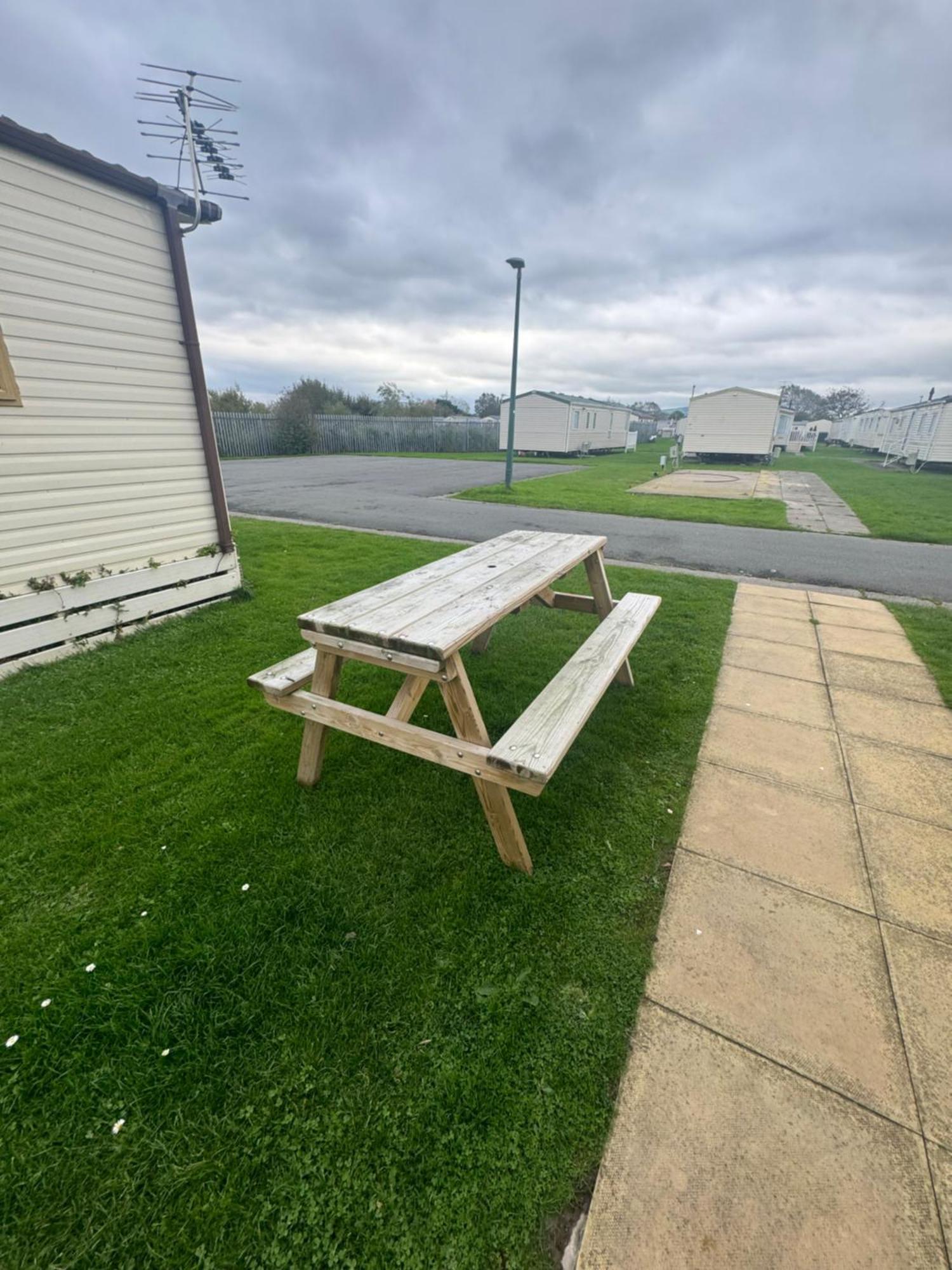 Marine Getaways Caravan Hire Rhyl Exterior foto