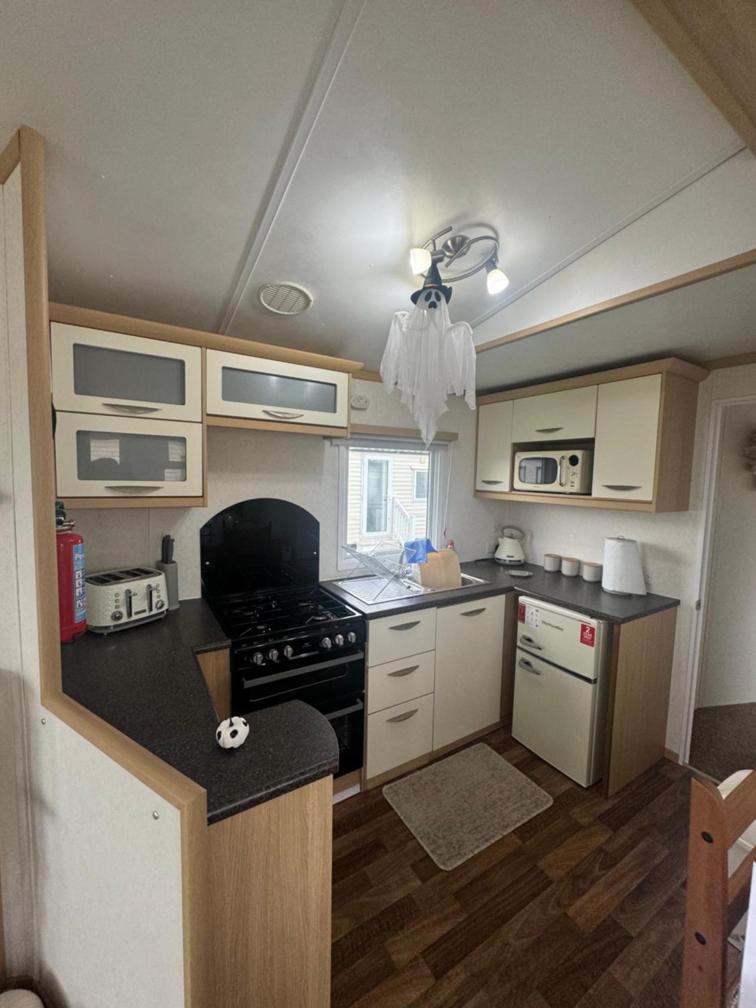 Marine Getaways Caravan Hire Rhyl Exterior foto