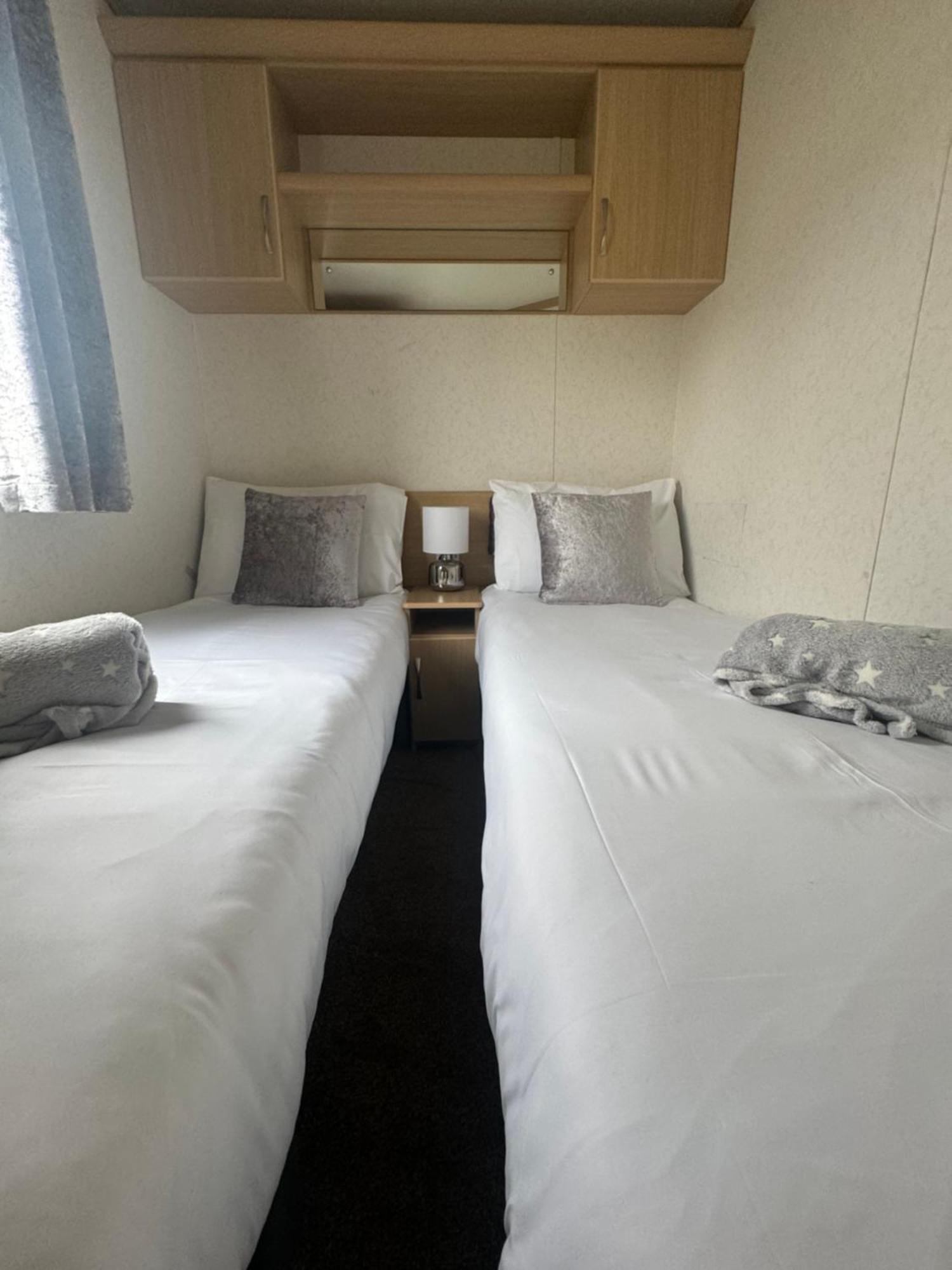 Marine Getaways Caravan Hire Rhyl Exterior foto